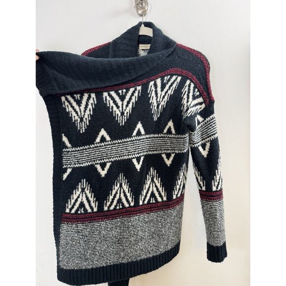 A&F Wool Blend Aztec Shawl Neck Oversized Cardigan *Flaw Southwestern Cozy M - Picture 9 of 10